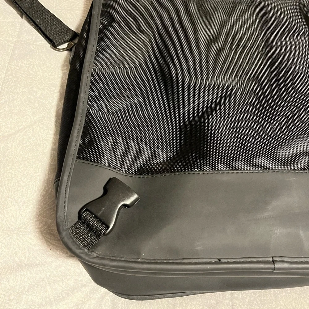 National Geographic Nat Geo Channel 10 Year Vertical Shoulder Messenger Bag